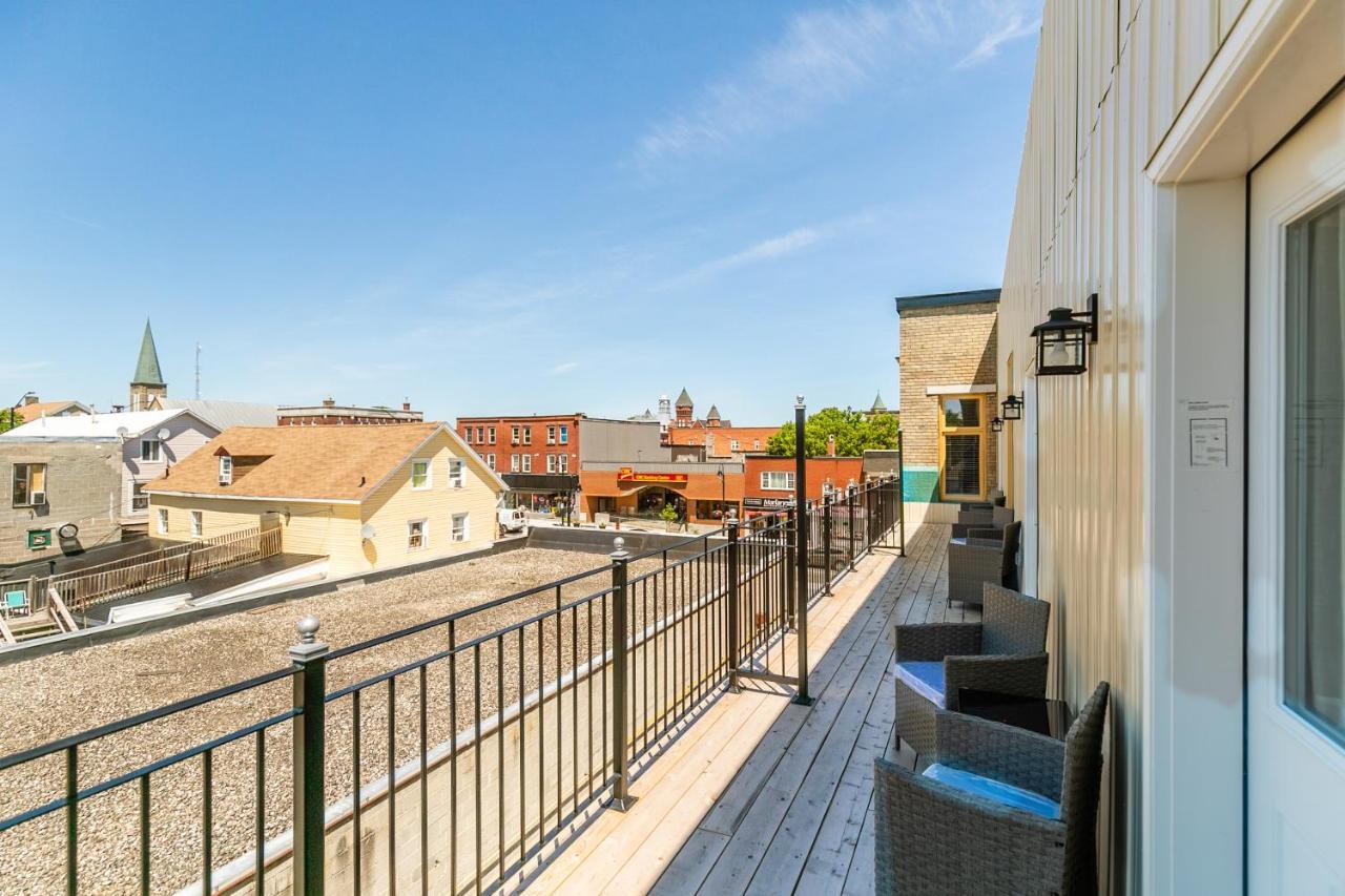 Luxury Rideau Apartments By Globalstay Smiths Falls Exterior photo